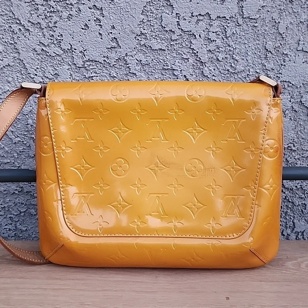 Louis Vuitton THOMPSON STREET VERNIS IN MANGO